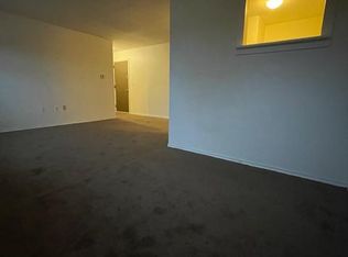 161 Tolland St #B7, East Hartford, CT 06108