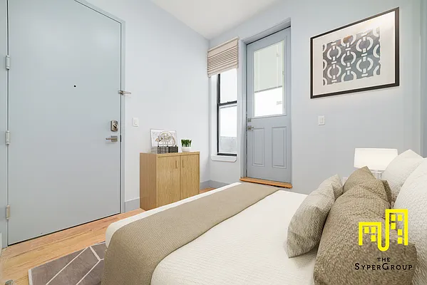 Rented by The Syper Group | media 69