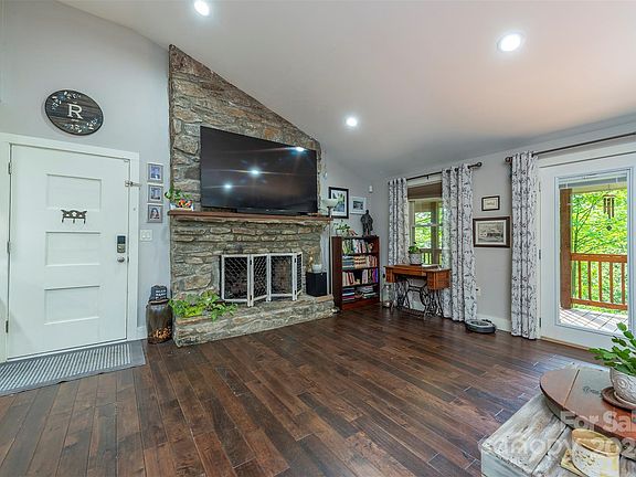 2nd image of 137 Worsham Dr