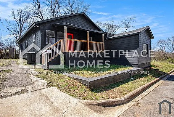 3 bed, 1188 sqft, $1,450 — Photo 2