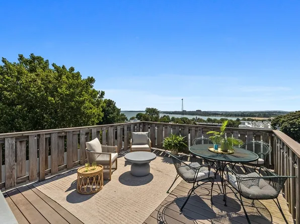 77 Old Harbor St #3, South Boston, MA 02127