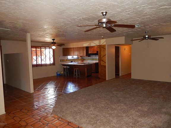2nd image of 8107 W Amelia Ave