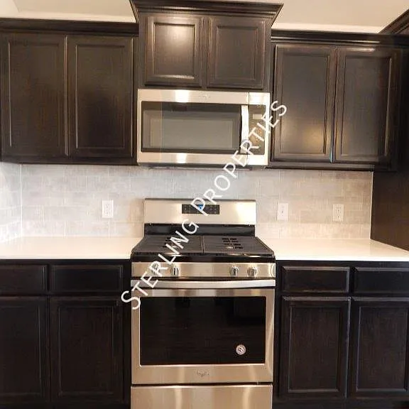 18624 Luna Dr — Photo 8