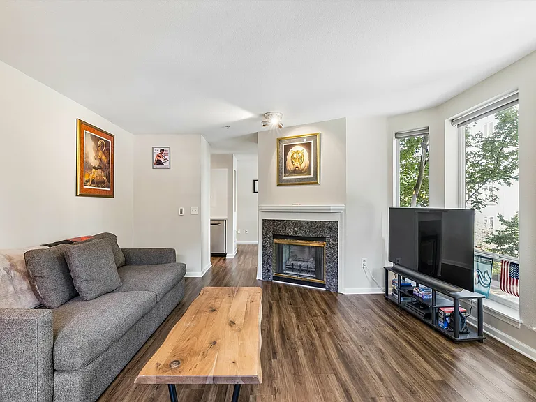 3028 Western Ave #110 — Photo 9
