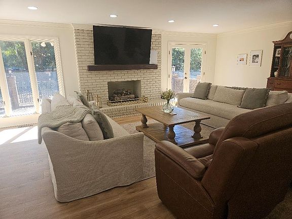 3rd image of 1019 Prestwood Bridge Rd