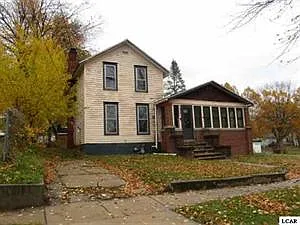 417 Bristol St photo 1