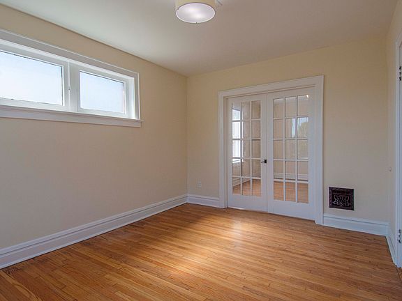 5th image of 2241 California Avenue