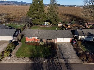 9550 SW Bayou Dr, McMinnville, OR