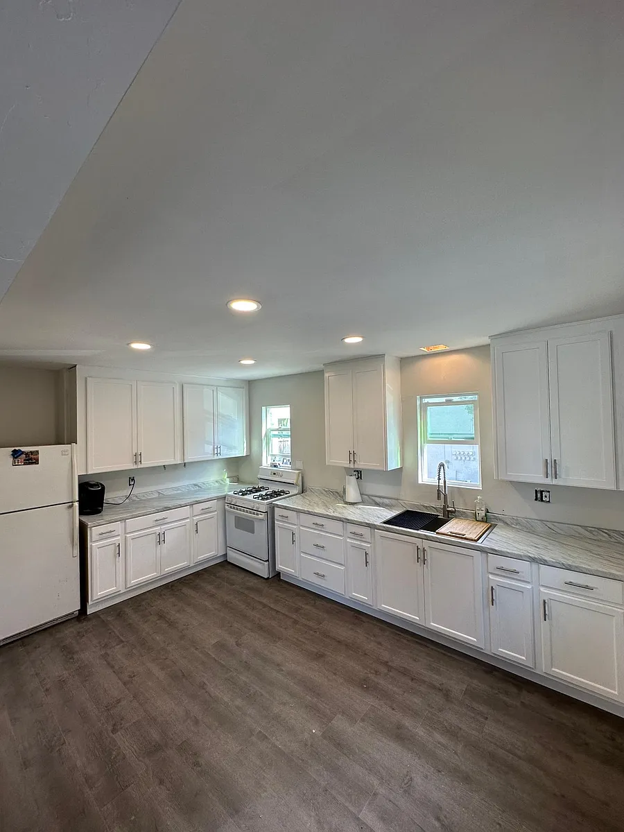 Building Photo - 5845 Mildred St #5845