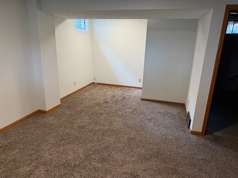 13426 Lillian St — Photo 10