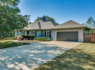 11242 Amber Dr, Northport, AL 35475