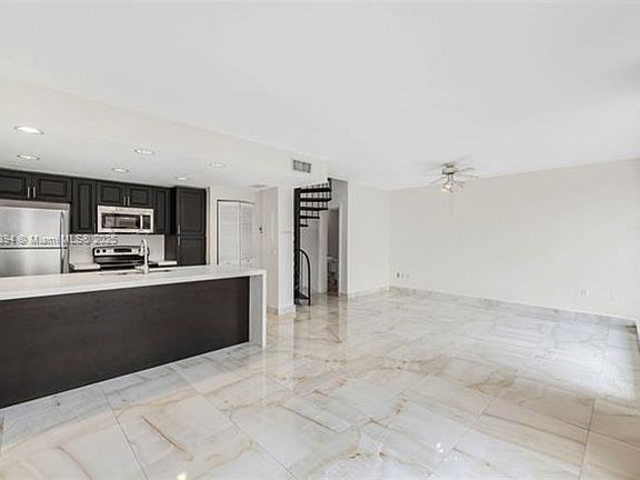 4th image of 3192 Bird Ave #Townhouse 16