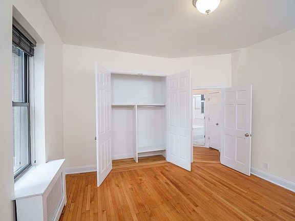 5th image of 957 Park Ave APT 3W