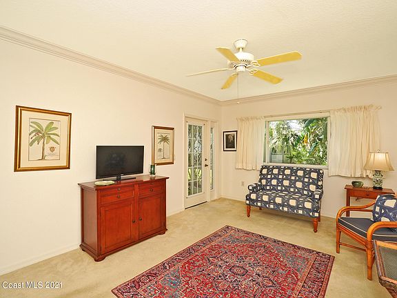 4th image of 137 Ocean Park Ln #V11