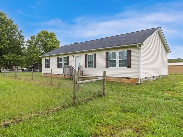 1067 Ashland Rd, Ruffin, NC 27326