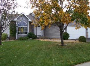 8906 Regent Pkwy, Minneapolis, MN 55443