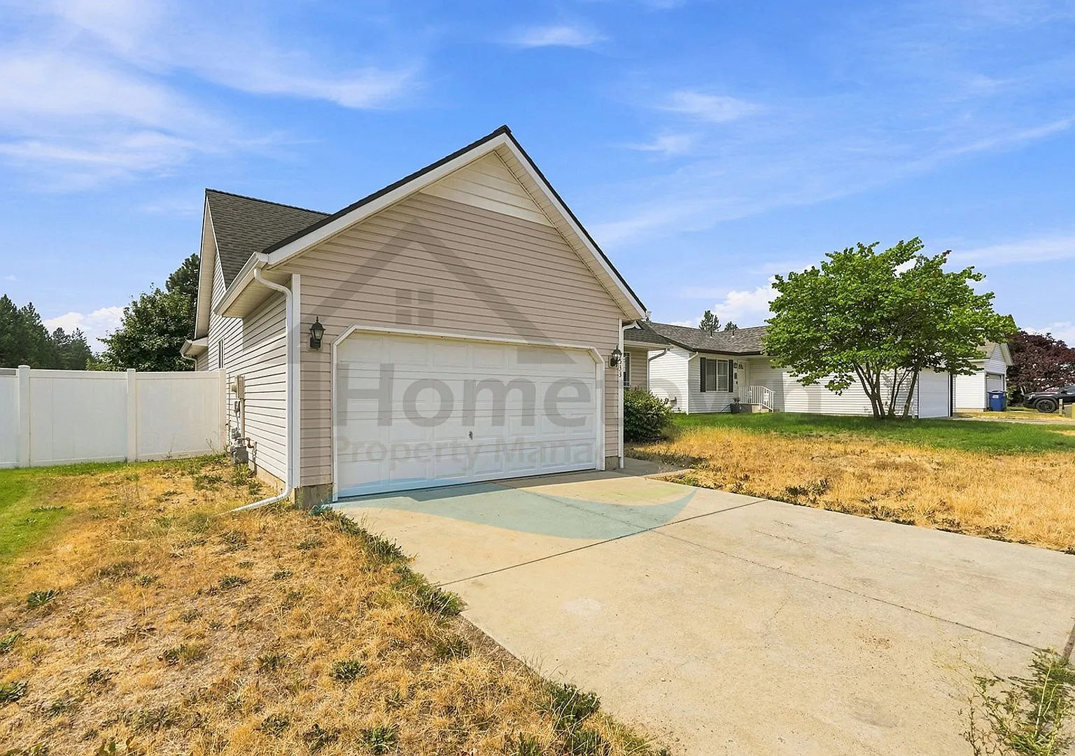3 Bedroom 2 Bathroom Home with Attached 2-Car Garage Available in Coeur d'Alene! — Photo 3