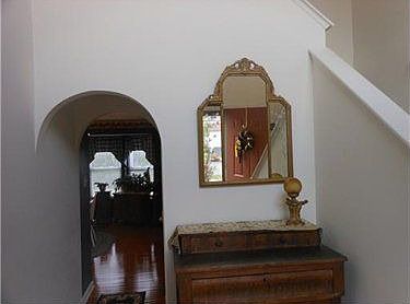 2nd image of 314 Samuel Dr