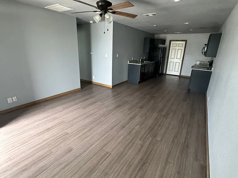 450 Derrs Chapel — Photo 3