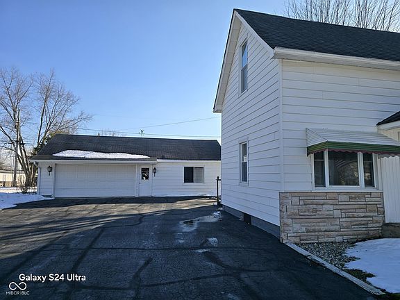 2nd image of 405 E Howard Ave