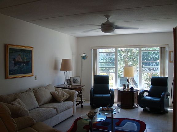 Living Room with Lovely Garden View