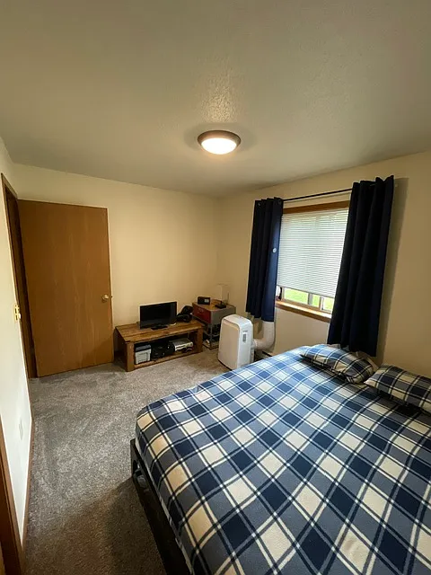 2 bed, 1.5 bath, 1050 sqft, $995 — Photo 4