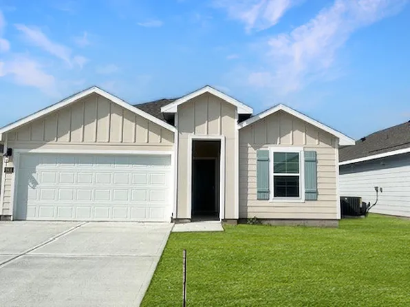 1918 Osbert Nelly Dr, Corpus Christi, TX 78417