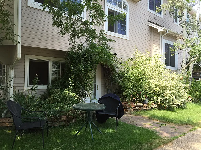 4669 Anasazi Ct — Photo 46