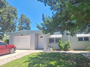 401 S Pine St, New Smyrna Beach, FL 32169