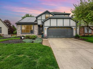 2738 Westbreeze Dr, Hilliard, OH 43026