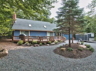 206 Aspen Rd, Pocono Pines, PA 18350
