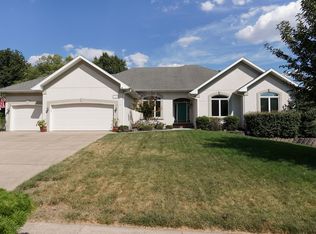 2182 S Celebration Ave, Springfield, MO 65809