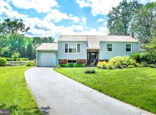 103 Clover Ter, Williamstown, NJ 08094