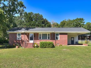 802 Woodside Dr, Johnston, SC 29832