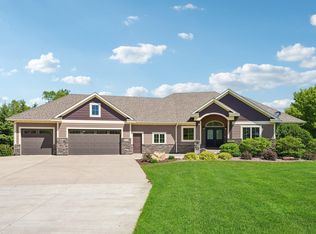 1528 Cottonwood Trl, New Prague, MN 56071