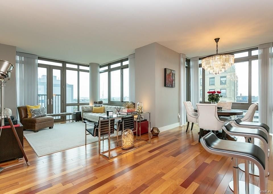 1st image of 175 Huguenot St Unit 1406