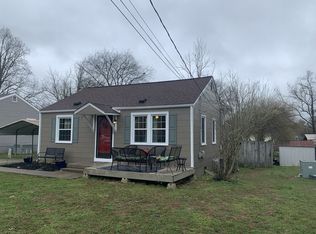 1812 Parkway Ave, Columbia, TN 38401