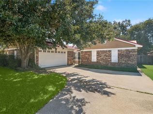 319 Westminster Dr, Slidell, LA 70460
