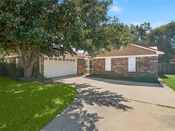 319 Westminster Dr, Slidell, LA 70460