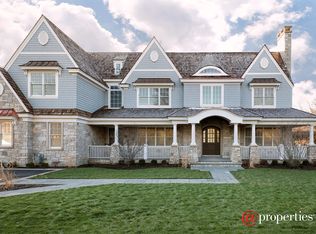 1570 Asbury Ave, Winnetka, IL 60093