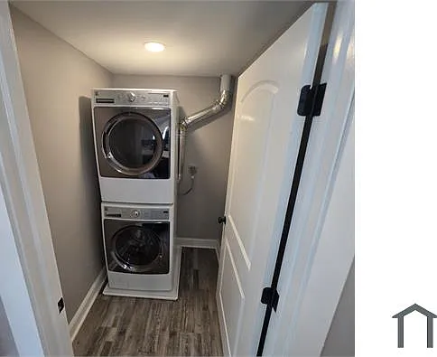 4 bed, $2,700 — Photo 4