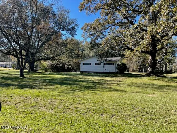 1008 E Georgetown St, Crystal Springs, MS 39059