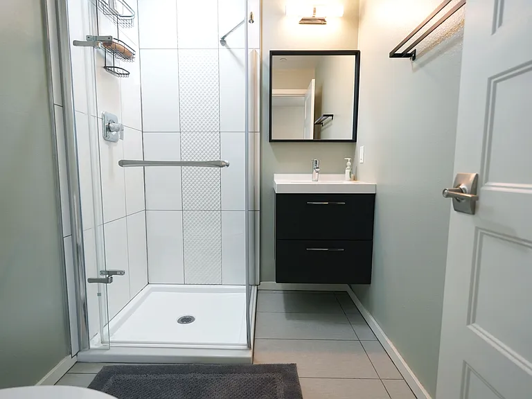 5234 15th Ave NE #202 — Photo 47