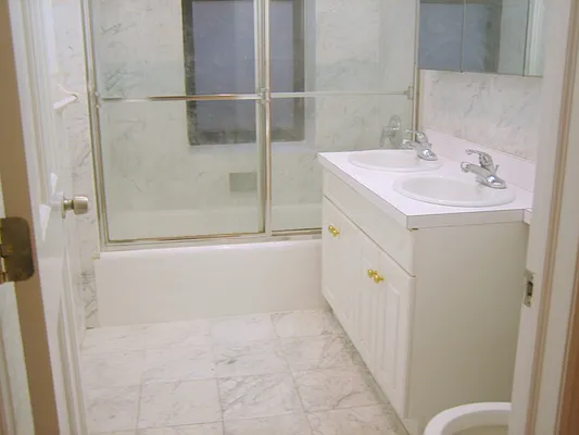 Rented by Baruch Investors | media 22