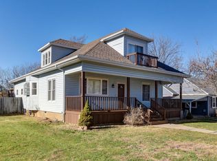 715 S West St, Mount Vernon, MO 65712