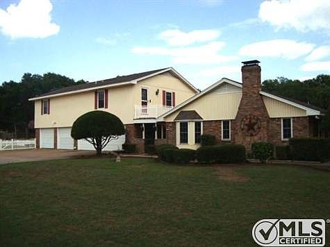 1st image of 410 Highridge Ln
