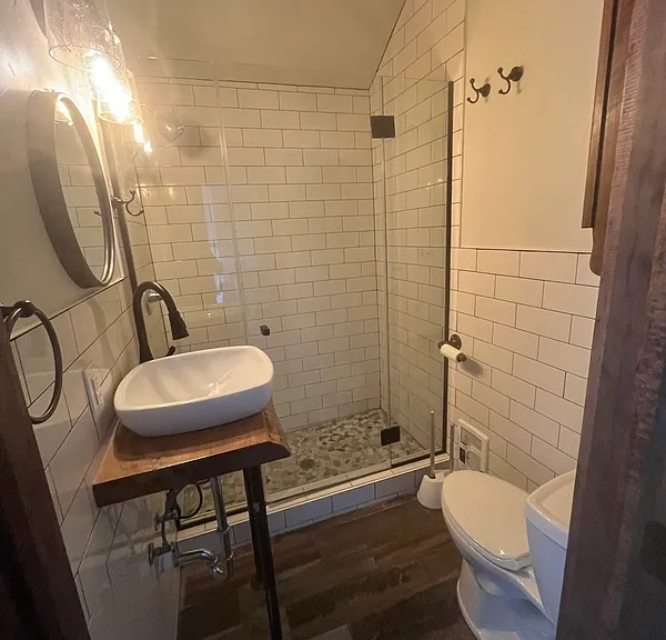 776 Aspen Ln — Photo 3