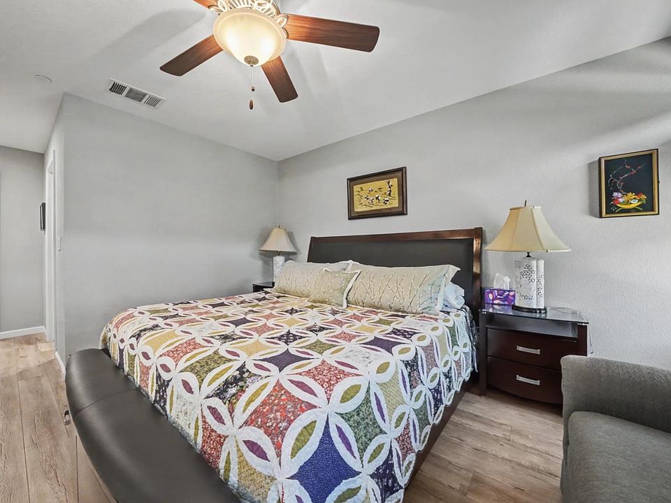 2nd image of 143 Emerald Lane