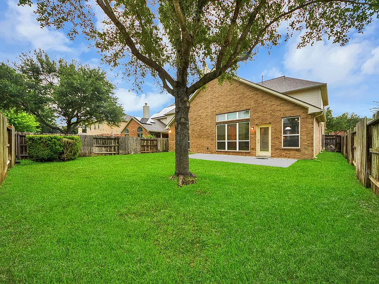 24122 Haywards Crossing Ln — Photo 49