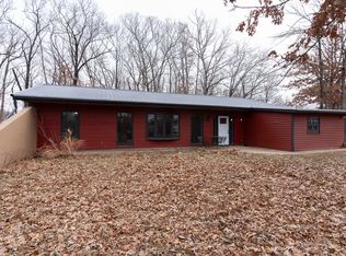 1327 County Road 2240, Moberly, MO 65270
